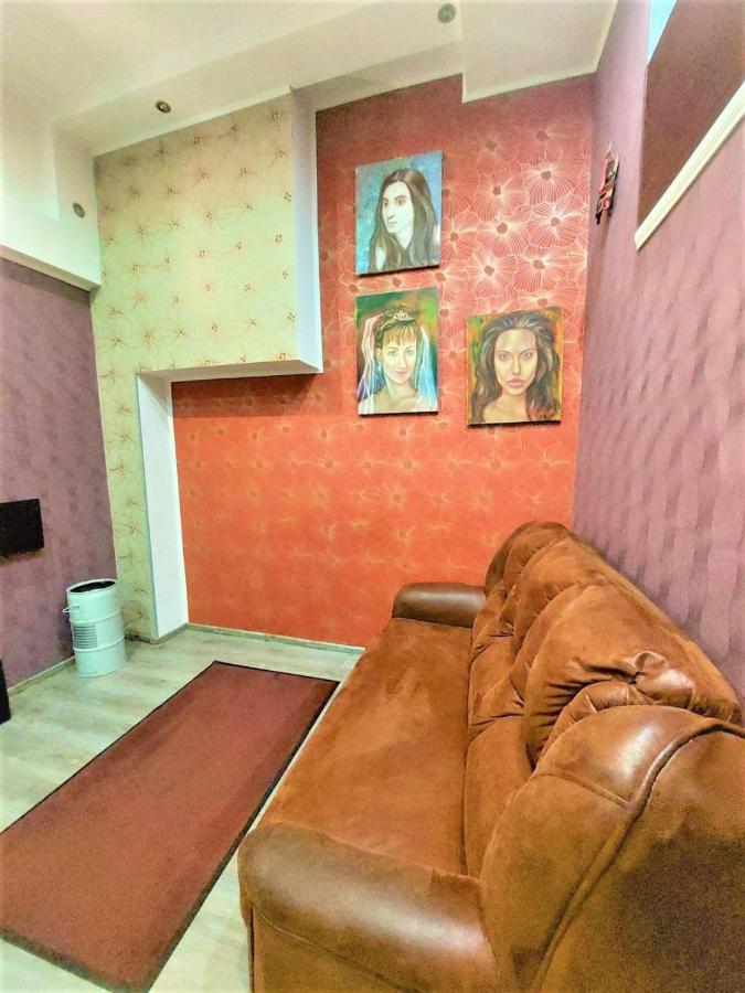 Апартаменты Центр, ЖД, Привоз, море Одесса Экстерьер фото